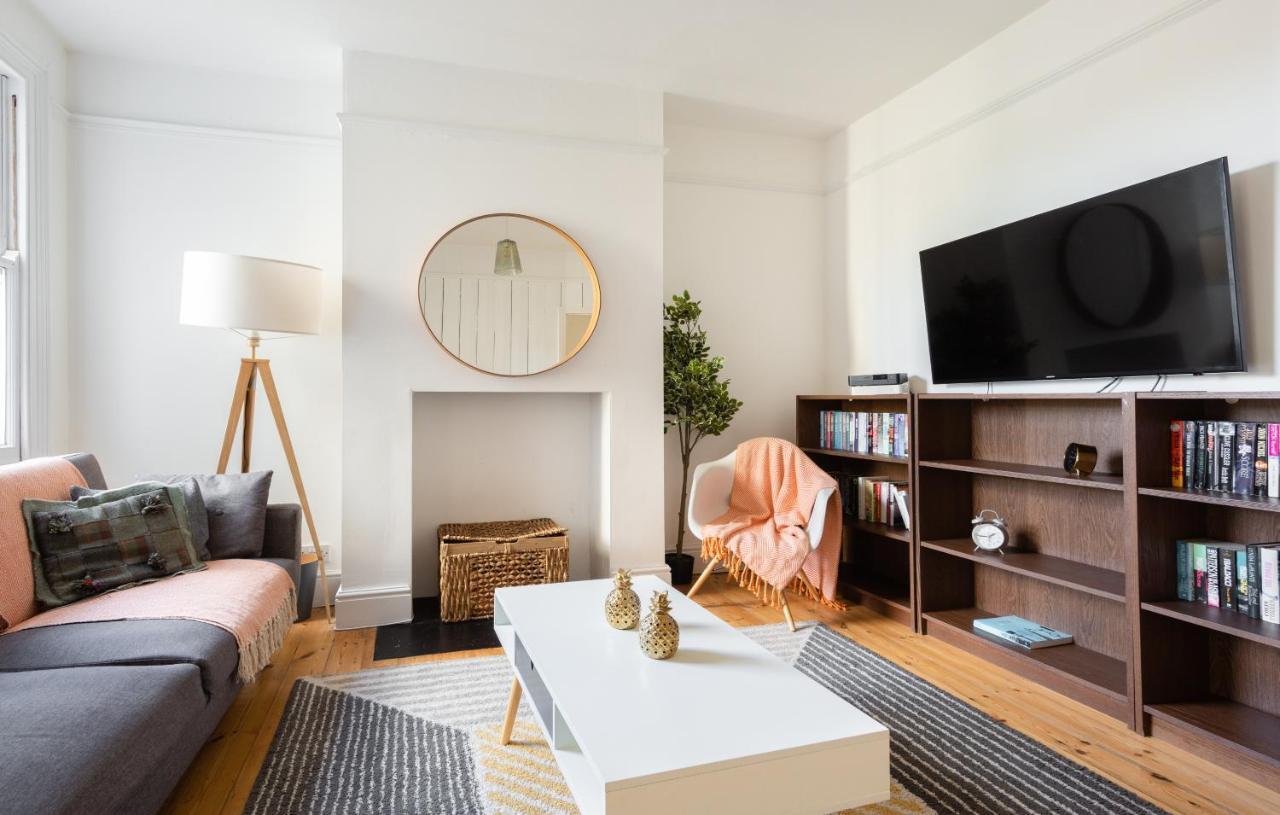 The Magdalene Cottage - Modern & Comfortable 4Bdr Family Home CBG Exteriör bild